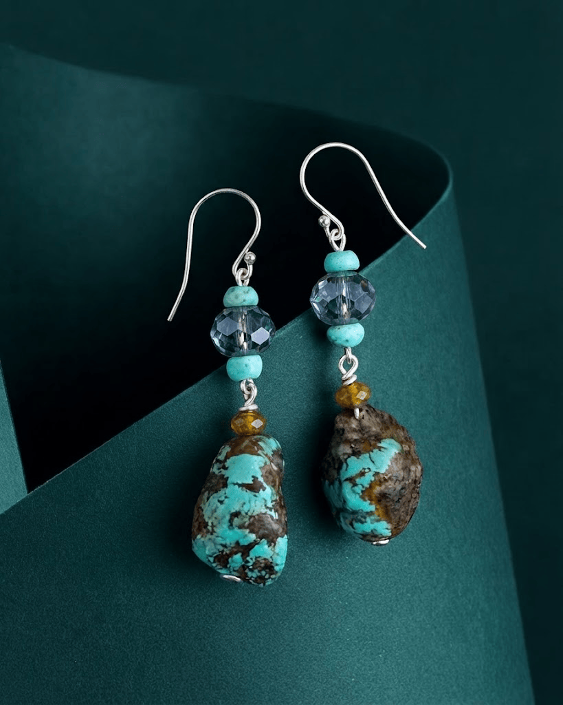 Hubei Turquoise necklace and earring set Image