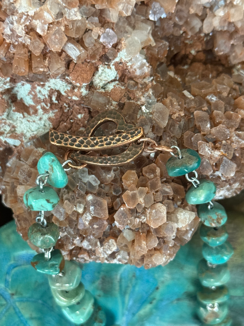 Green Turquoise with a copper pendant necklace and earring set Image