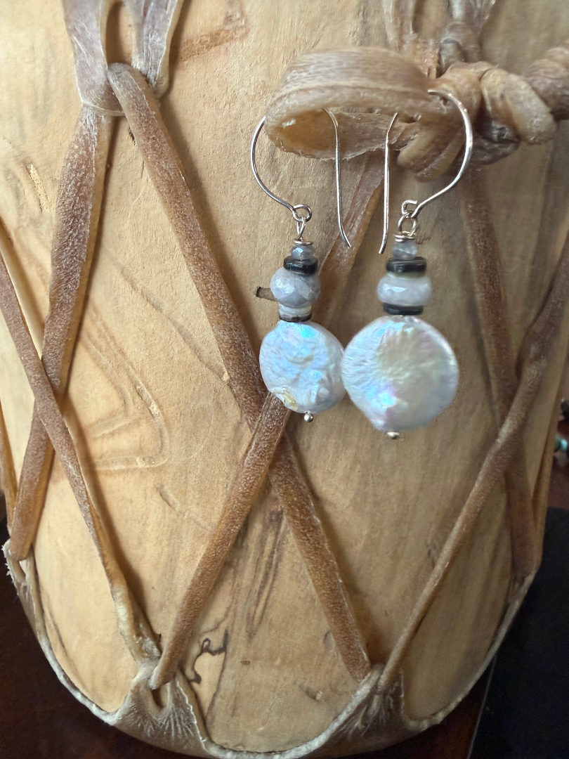 Mother of pearl necklace and earring set with moonstone accents Image