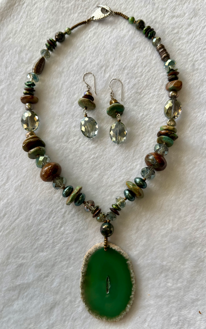 Brown & Green Bloodstone Jasper and Agate necklace and earring set Image