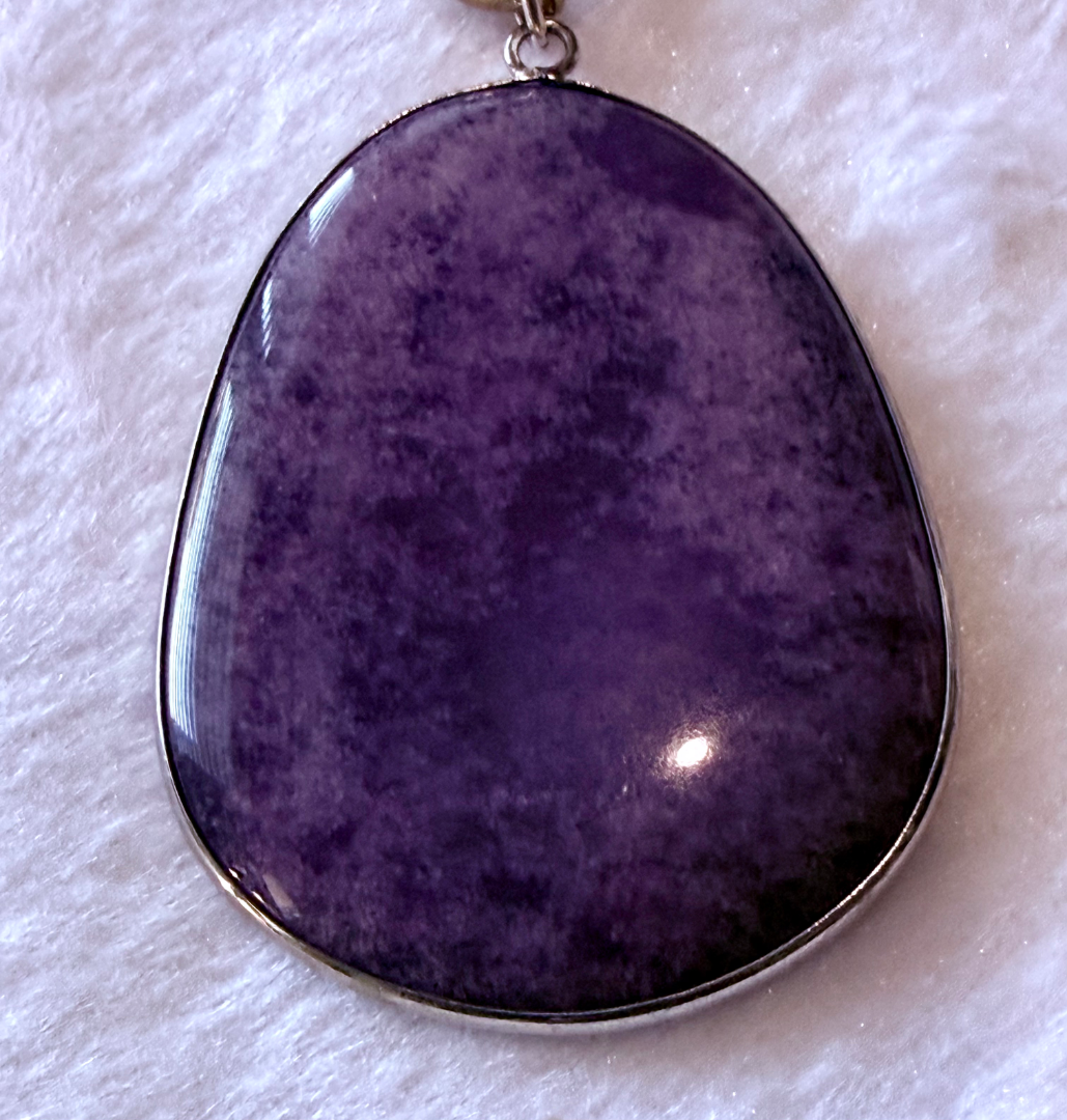 Chariote and Amethyst set with silver accents Image