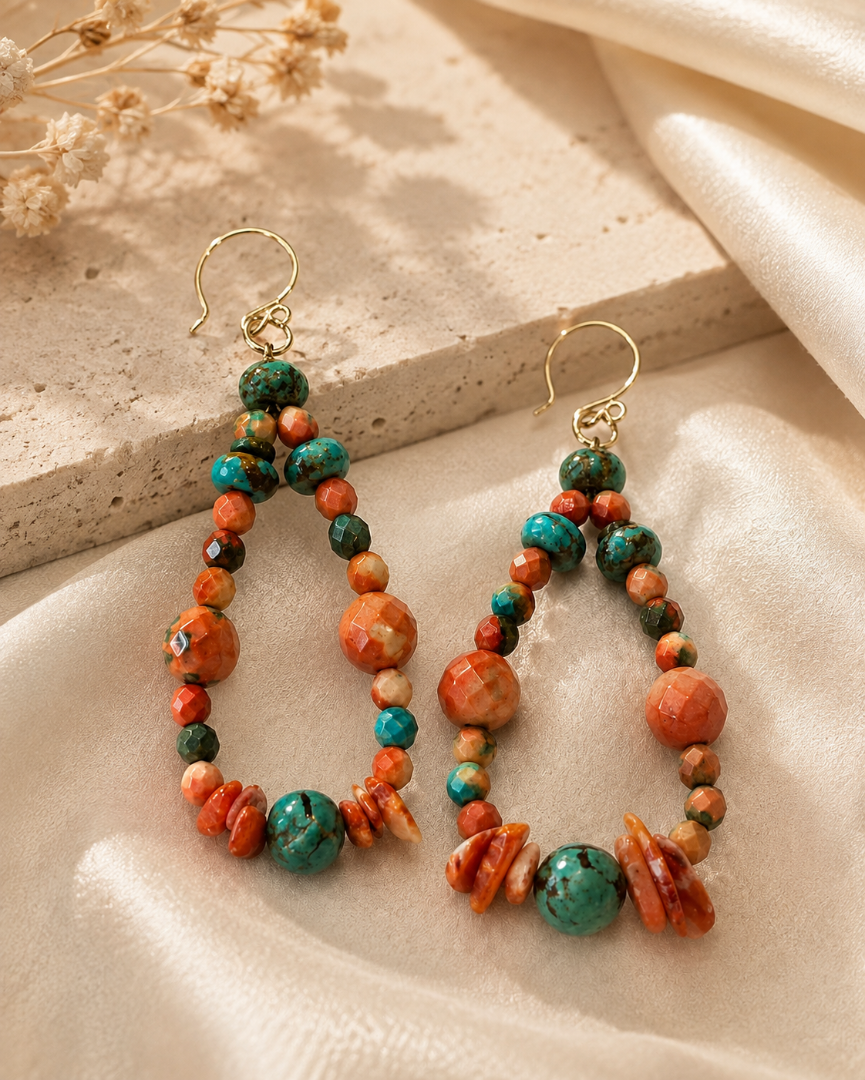 Spiny oyster and Turquoise necklace and earring set Image